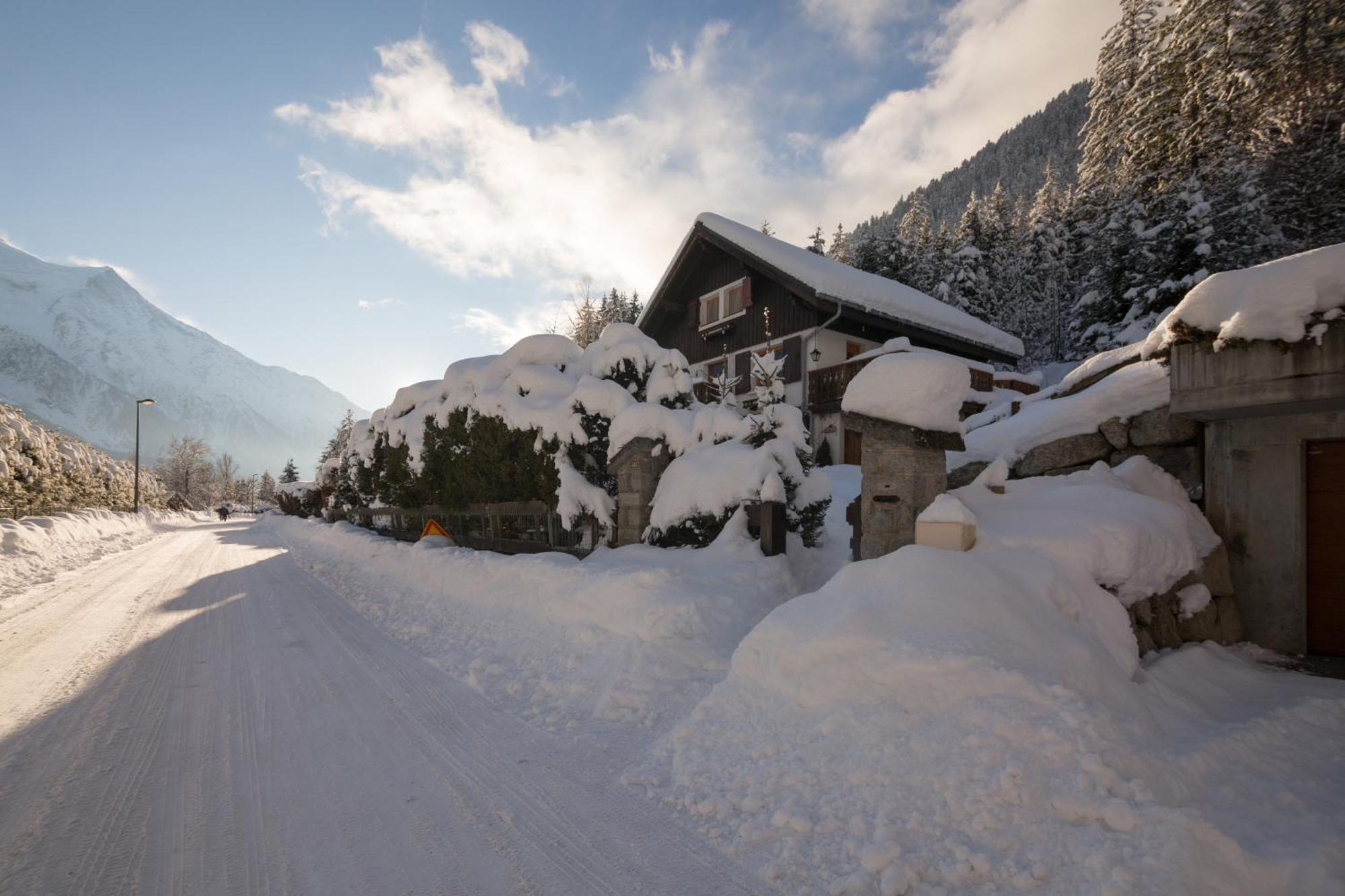 Chalet La Foret Enchantee Happy Rentals シャモニー エクステリア 写真